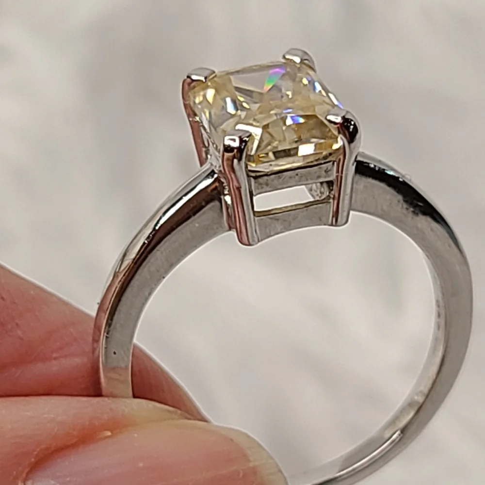 Moissanite Radiant cut Solitare Ring